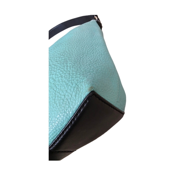 Kate Spade NY Aqua Pebble Leather Bow Bottom Black Strap Crossbody Handbag Bag - Picture 8 of 16